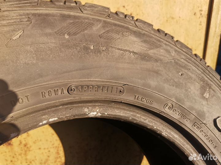 Dunlop Grandtrek AT3 225/70 R16