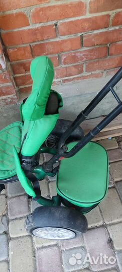 Велосипед трёхколёсный