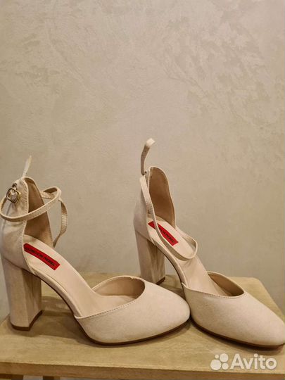 Туфли женские