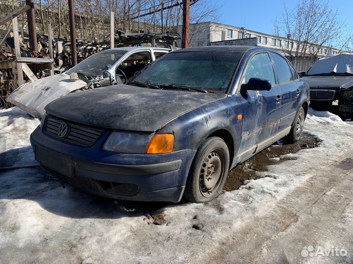 В разборе Volkswagen Passat B5