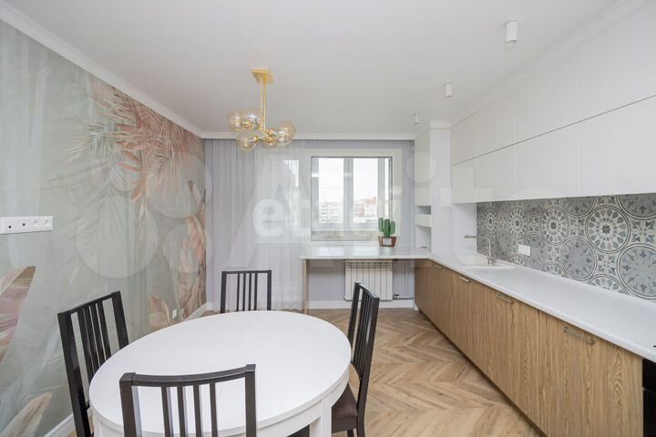 3-к. квартира, 86,5 м², 8/9 эт.