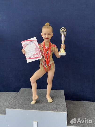 Купальник для художественной гимнастики