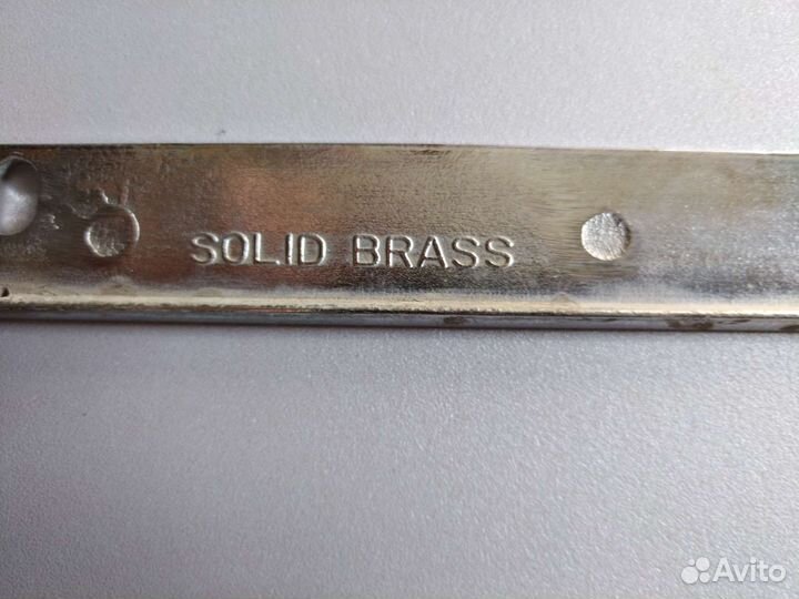 Фирменная рамка land rover