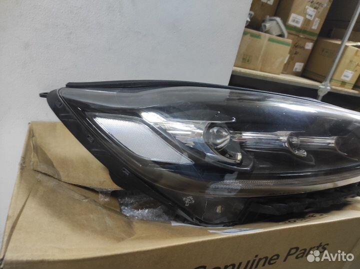 Фара правая Kia Sorento 3 Prime (2017-2020)