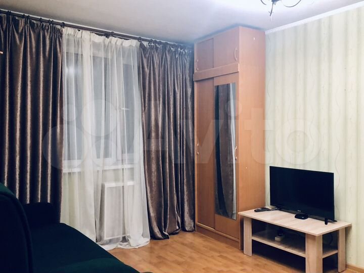 1-к. квартира, 35 м², 1/12 эт.