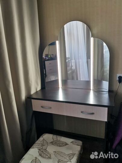 Трюмо трельяж зеркало с подсветкой