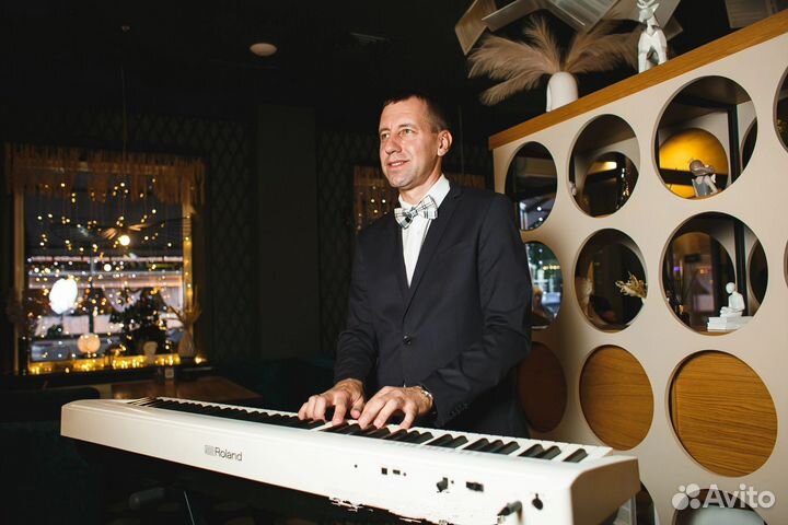 Пианист Дмитрий Пилов