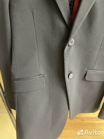 Пиджак и рубашка мужской М