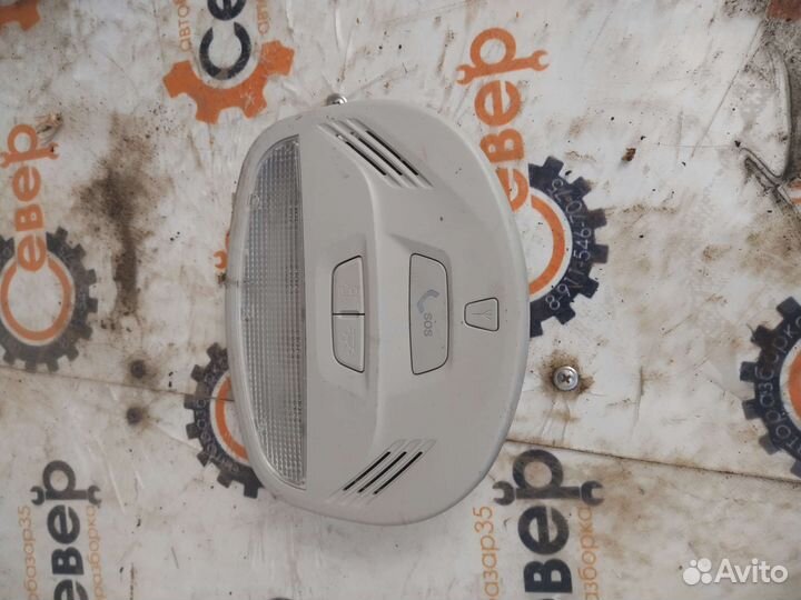 Плафон подсветки салона Лада Гранта