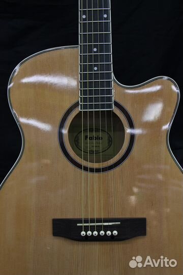 Стильная электроакустическая гитара Fabio
