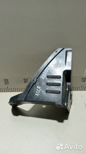 Экран щитка передний правый Лада Гранта