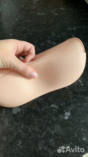 Силиконовый нагрудник