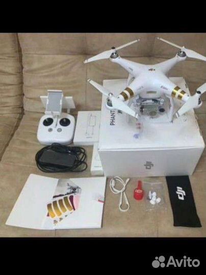 Квaдpокoптep DJI Phantom 3 Professional