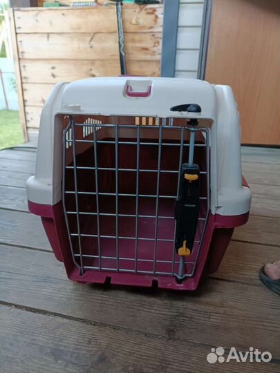 Переноска для кошек и собак