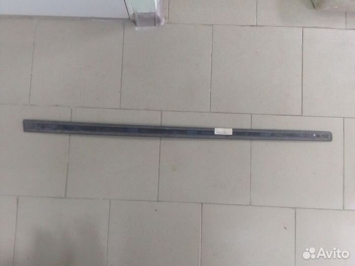 Молдинг на дверь Audi A4