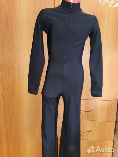 Тренировочные одежда для фигурного катания