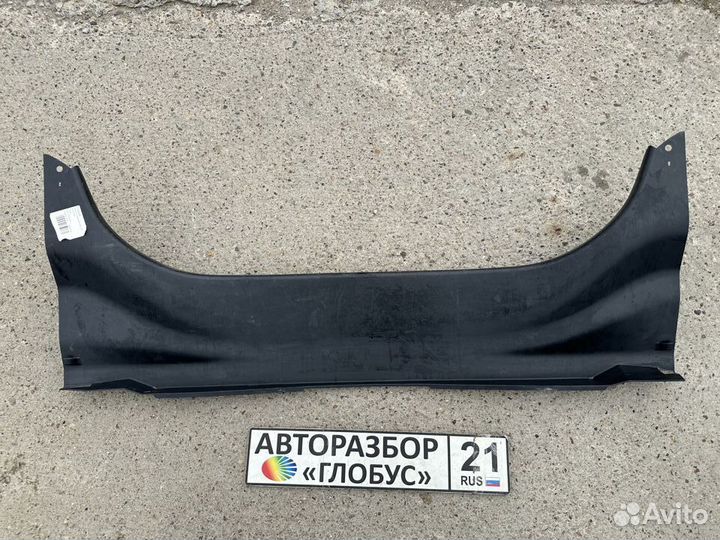 Обшивка панели задка toyota camry v40