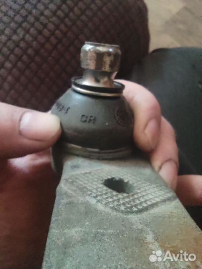 Шаровая опора audi 80