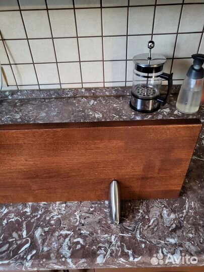 Полка настенная навесная