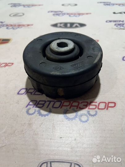 Подушка двигателя Renault Duster 1.6 K4M 2013