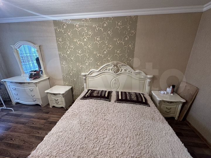 4-к. квартира, 90,3 м², 4/6 эт.