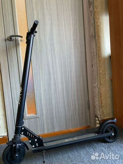 Электросамокат hiper