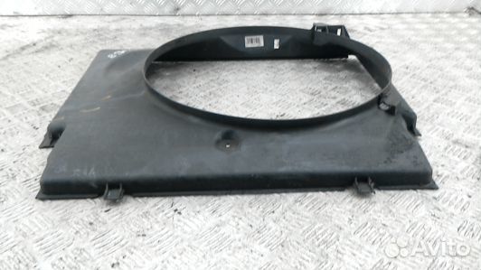 Диффузор вентилятора BMW 7 E65 (89A58KG01)