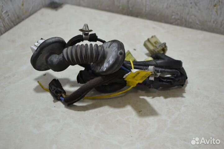 Проводка двери задняя правая Hyundai Sonata 5 (Таг