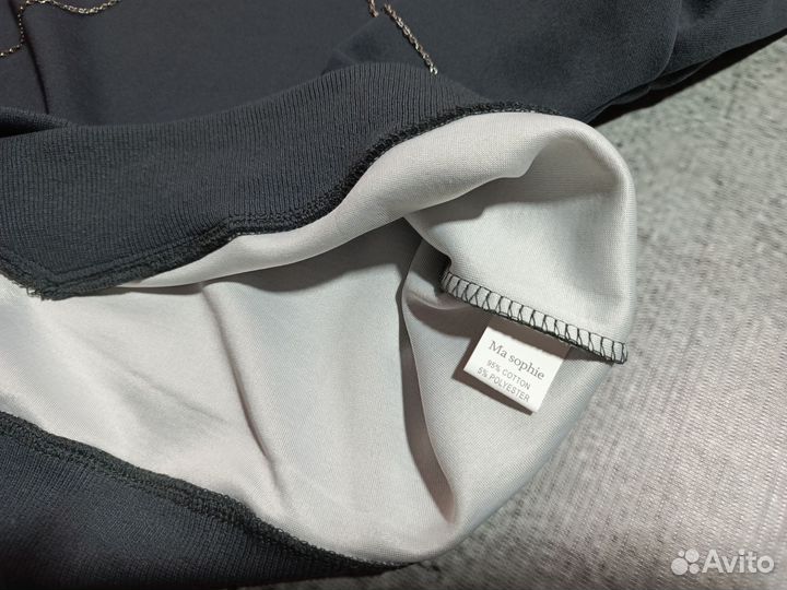 Свитшот женский с цепочкой