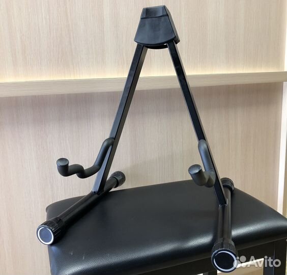 Стойка для гитары (универсальная)