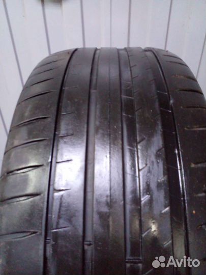 Michelin Pilot Sport 4 245/45 R18 100Y