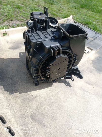 Мотор печки Toyota Mark X /toyota crown