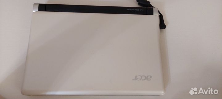 Нетбук Acer aspire one
