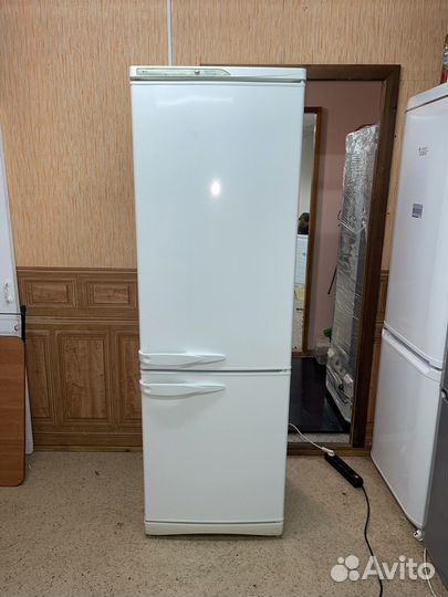 Холодильник Stinol, чистый, рабочий