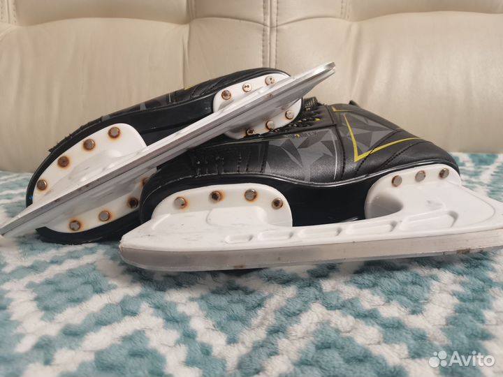 Коньки хоккейные ICE blade Vortex V100, р. 38