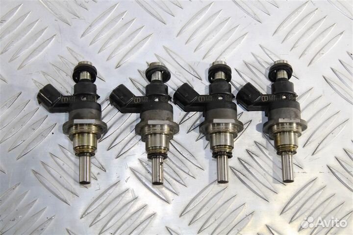 Форсунка топливная Mazda CX-7