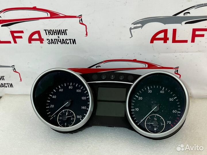 Щиток приборов Mercedes W164 ML A1645404047