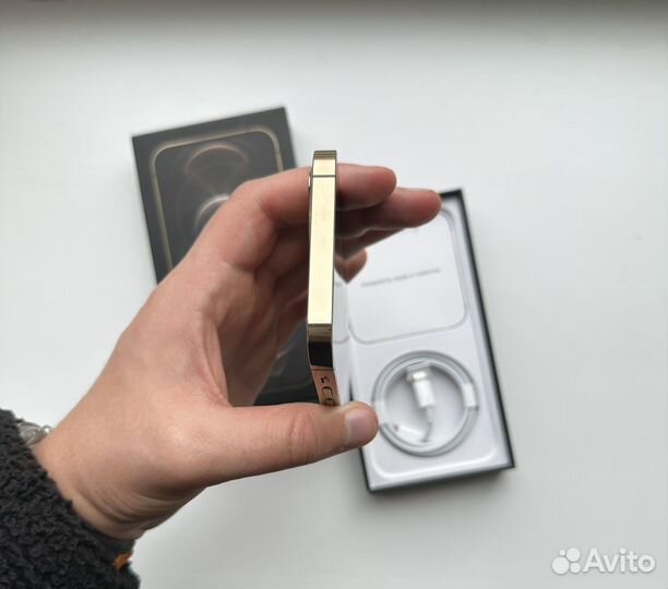 iPhone 12 Pro, 256 ГБ