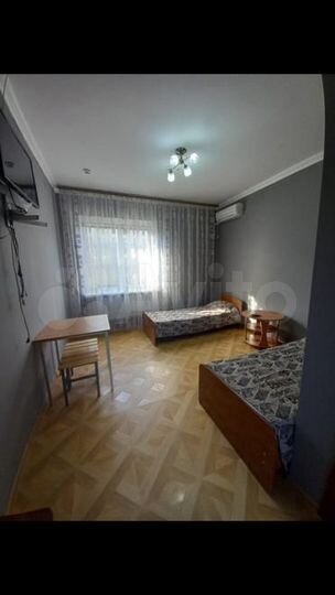 Гостиница, 300 м²