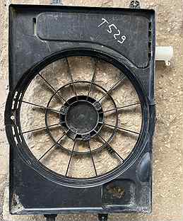 Диффузор радиатора в сборе Solaris 17 KIA riо
