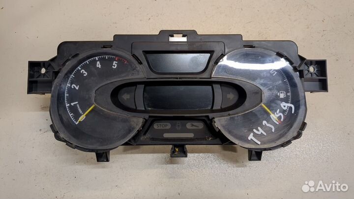 Щиток приборов Opel Vivaro, 2015