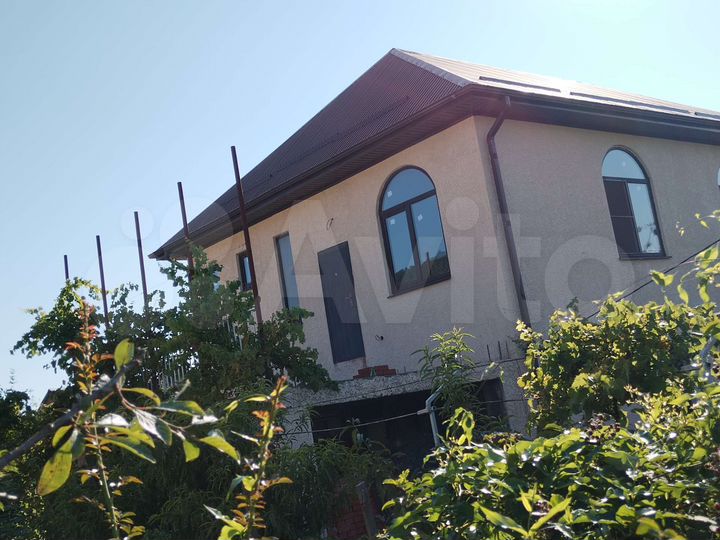 Дом 340 м² на участке 11 сот.