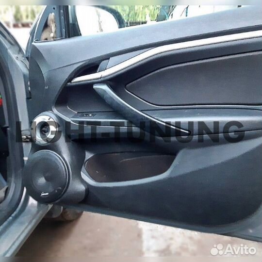 Подиумы LADA Vesta 16х рупор