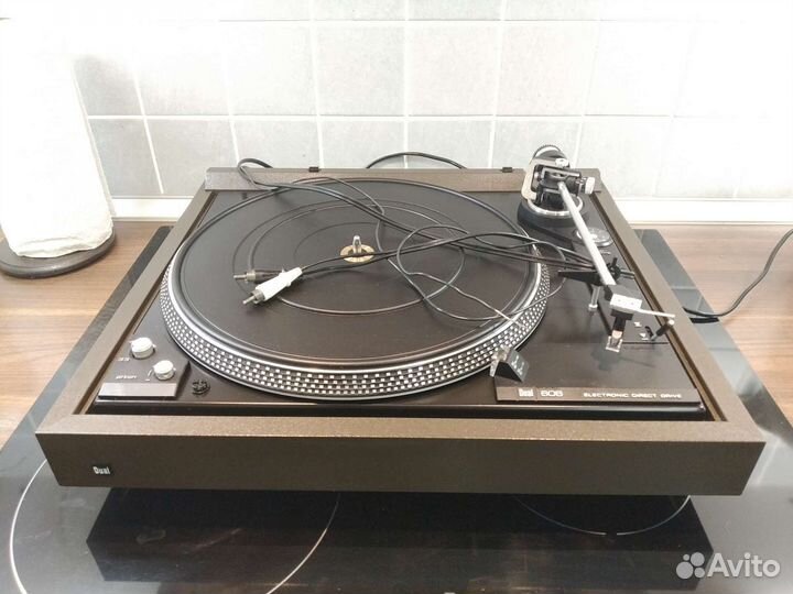 Проигрыватель винила Dual CS606