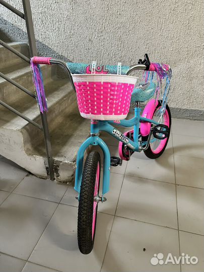 Велосипед с корзинкой для девочки