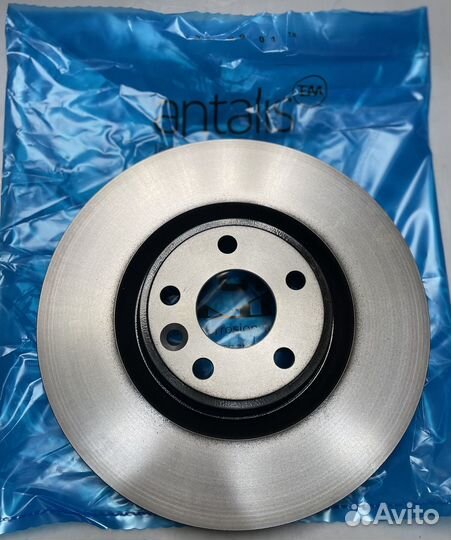 Тормозной диск передний LR125902 оригинал