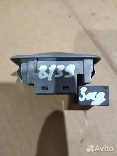 Кнопка стеклоподъёмника задняя FAW Vita