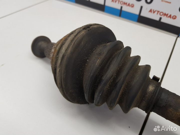 Привод передний левый