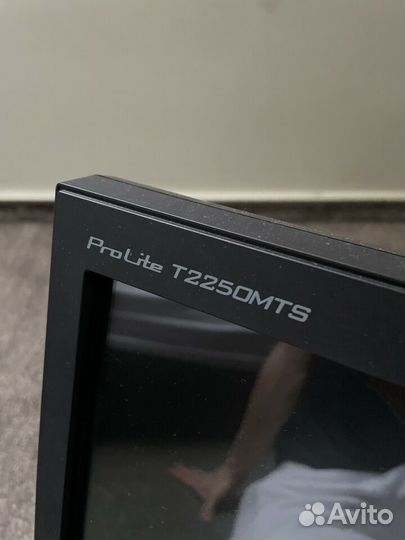 Монитор сенсорный (мультитач) Iiyama ProLite T2250