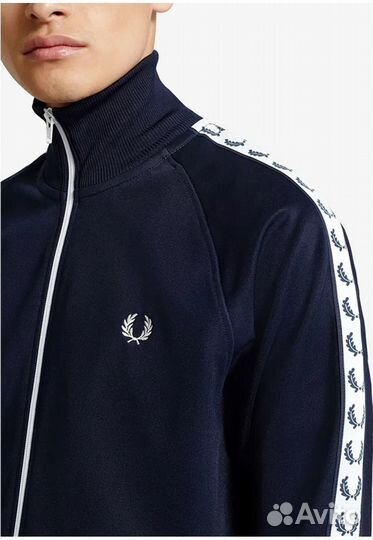 Fred perry олимпийка с лампасами оригинал